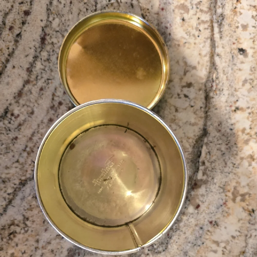 Vintage Golden Leaf Tin
